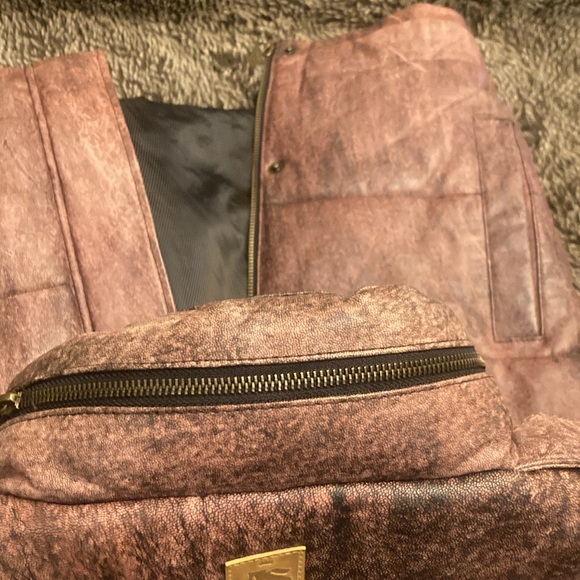 Rare only one on internet-Men’s Puffer Brown Leather Vest with hood Al Safwan - Picture 10 of 10